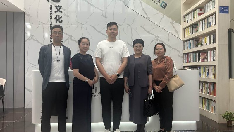 直播间影视灯光选购技巧