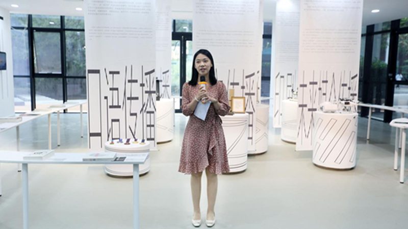 特种纸与烫金工艺：VI设计价格差异的核心秘密
